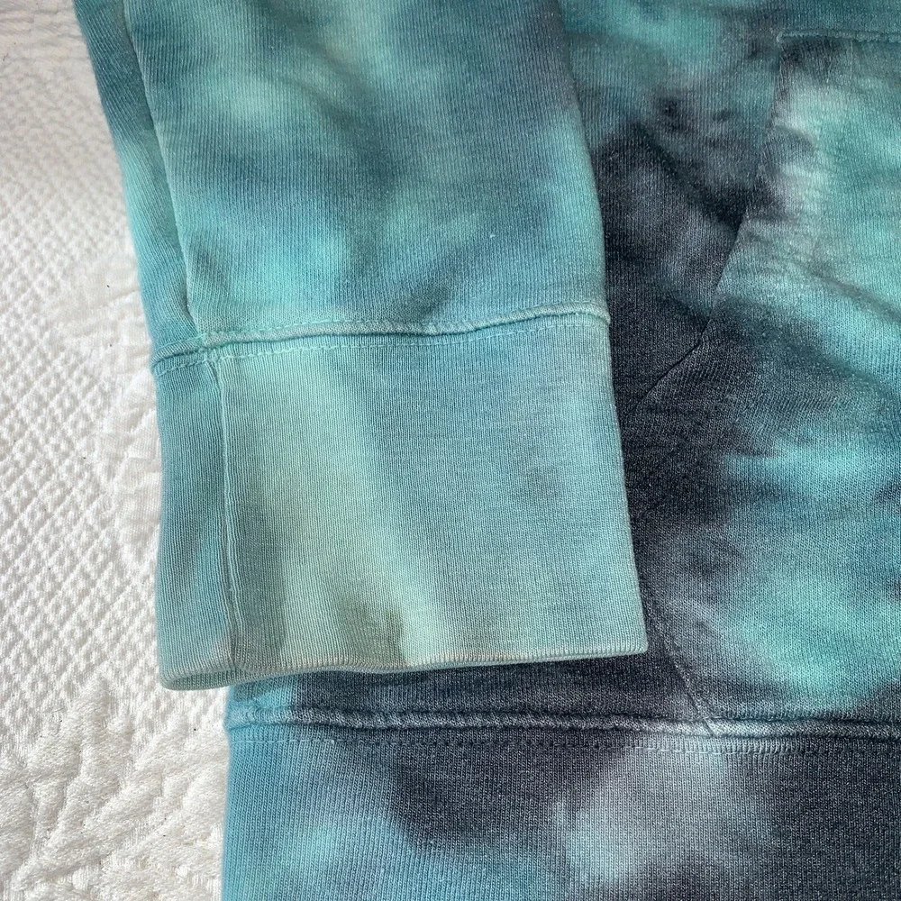 True Religion Men's Tie Dye Activewear‎ Sweat Shorts  Full Zip Hoodie Turquoise
